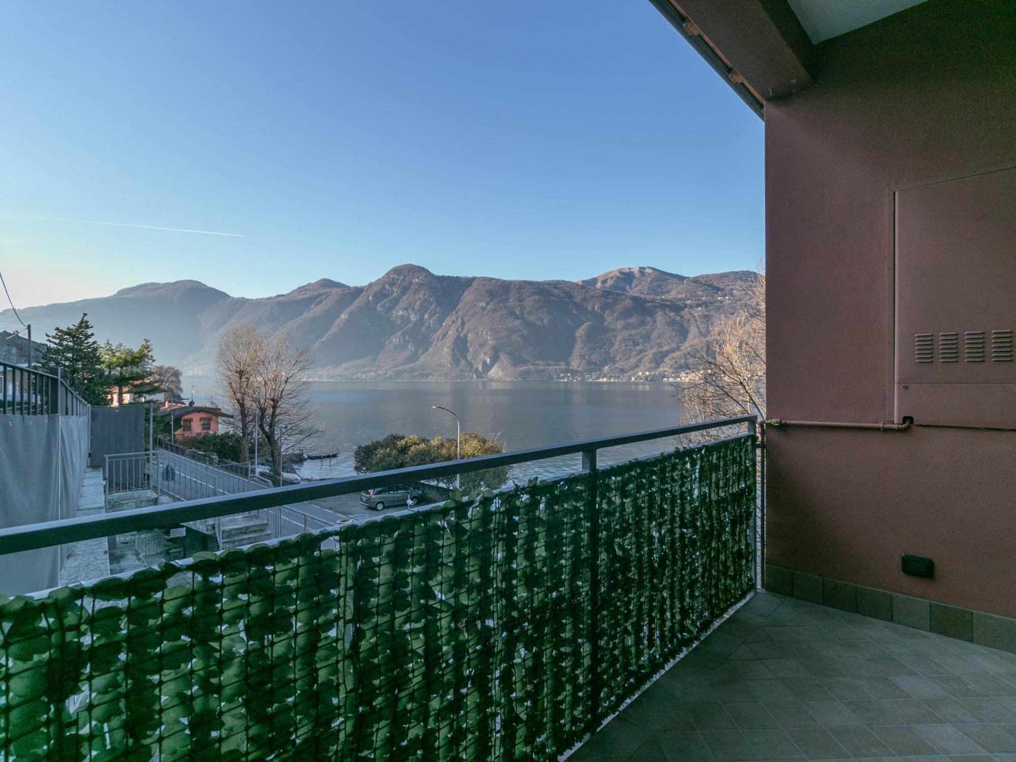 Villa Olcio - Al Lago Mandello del Lario Exterior photo