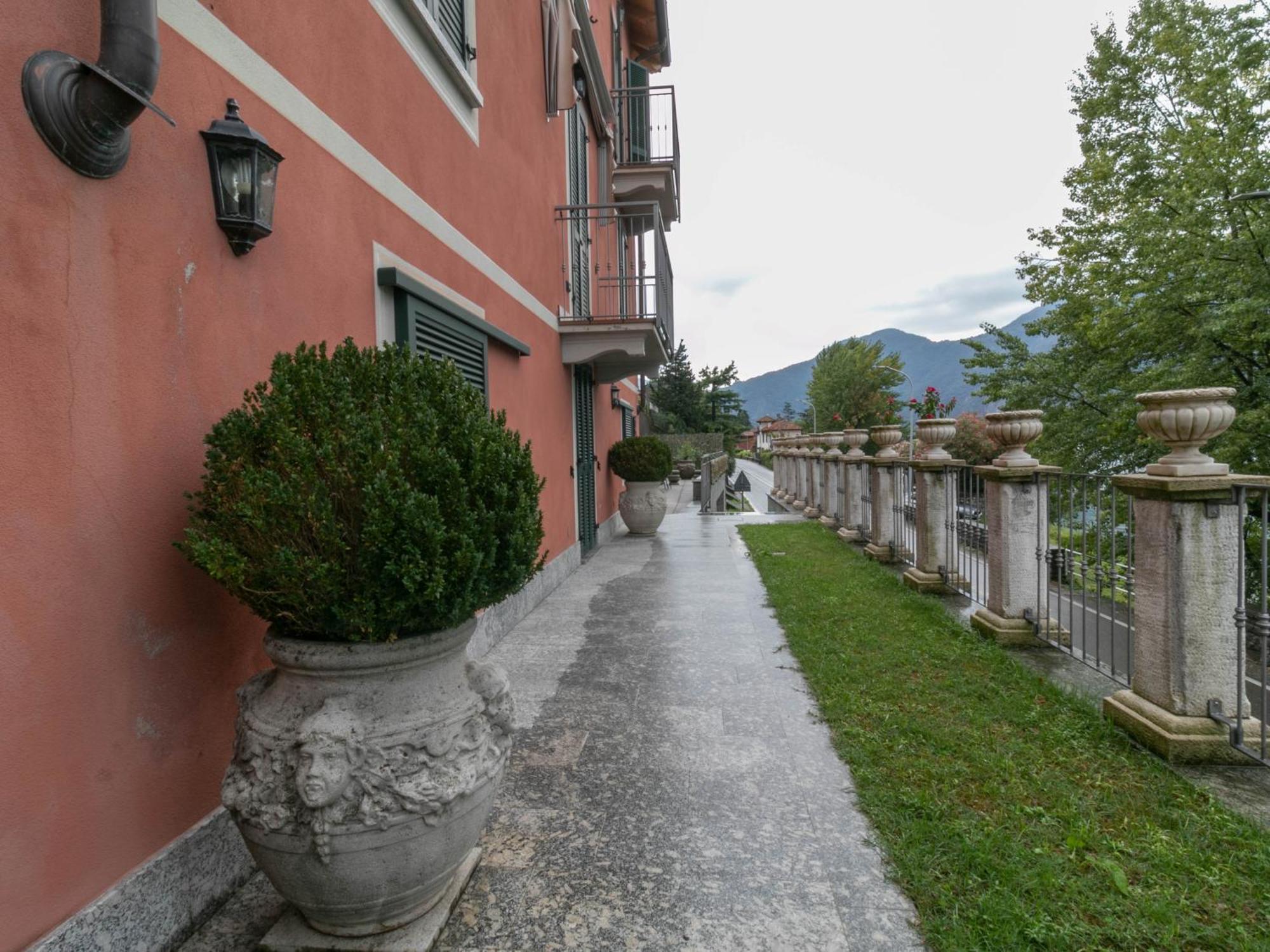 Villa Olcio - Al Lago Mandello del Lario Exterior photo