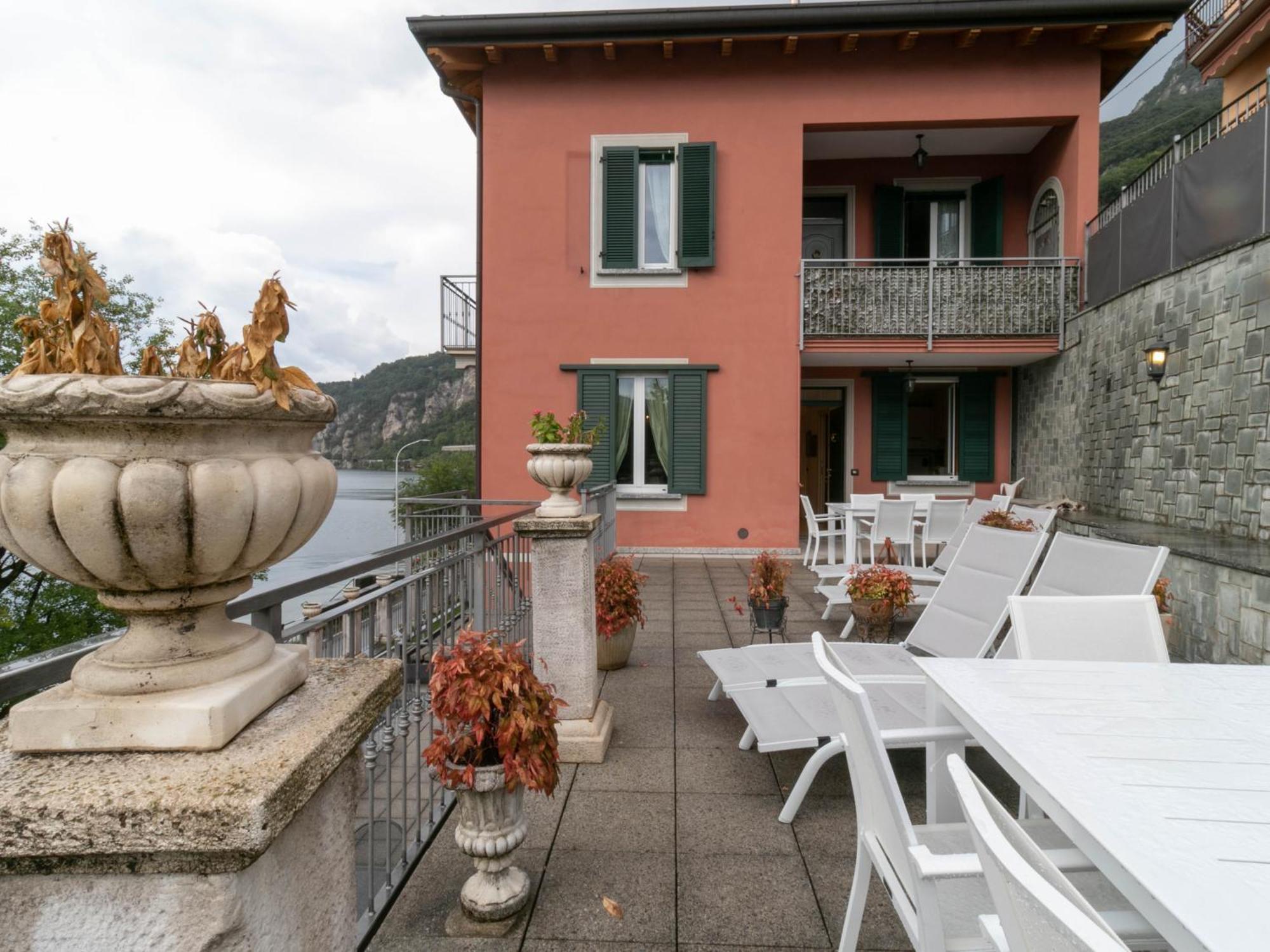 Villa Olcio - Al Lago Mandello del Lario Exterior photo